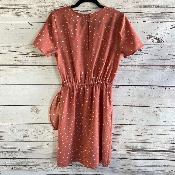 Gilli S Coral Pink White Ditsy Polka Dot Tie Up Wrap Short Sleeve Mini Dress - Picture 5 of 8